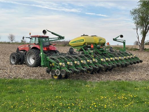 15-inch row spacing has largely replaced drilled soybeans as the narrow-row configuration of choice
