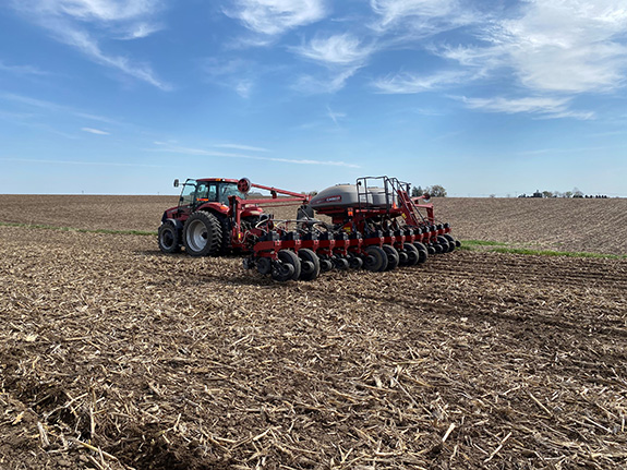 Field operation - preplanting - distance shot